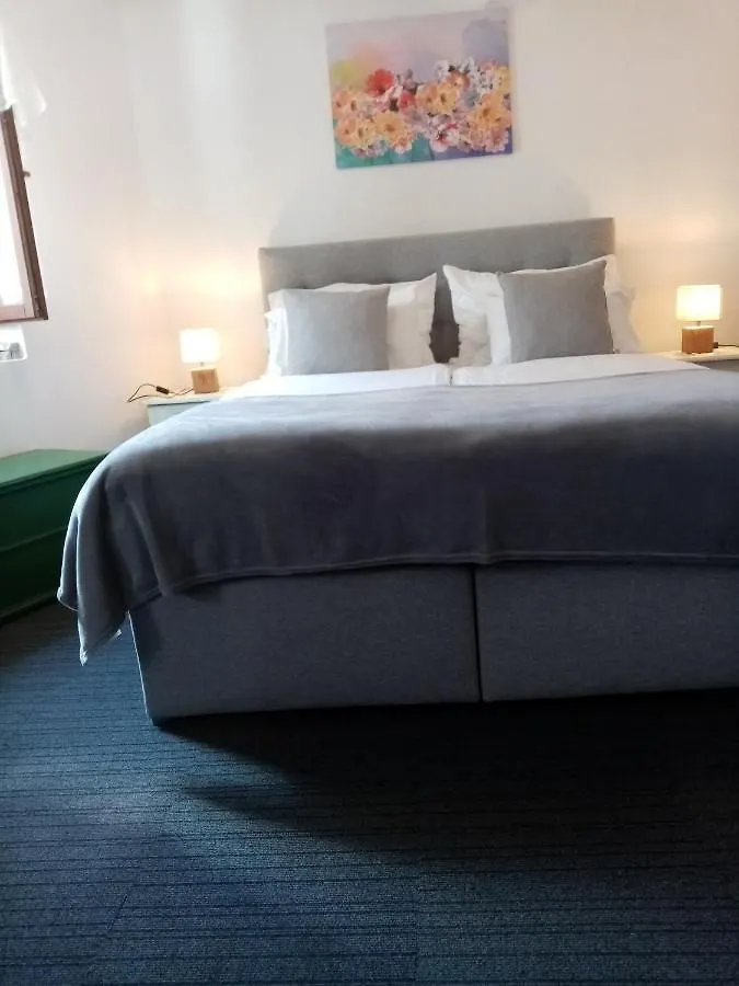 Pensionat Rooms Serafin Motovun